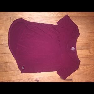 Hollister must have pocket tee